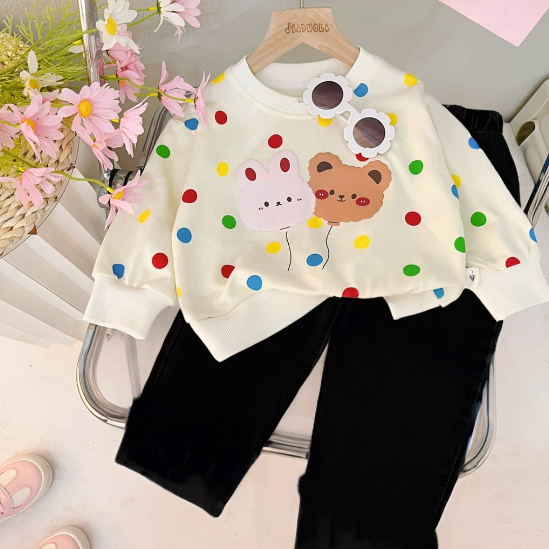 Off White Kitties Printed Sweatshirt With Black Trouser For Kids (Ne-09)